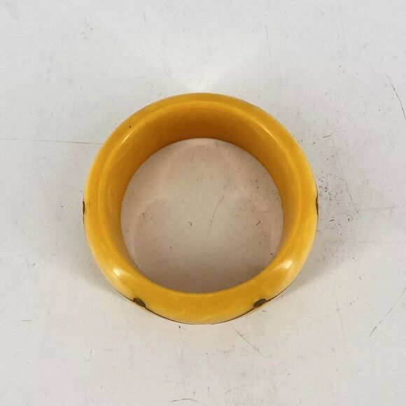 Rare Butterscotch Bakelite Bangle Bracelet Brass Injection Dot - Picture 3 of 5